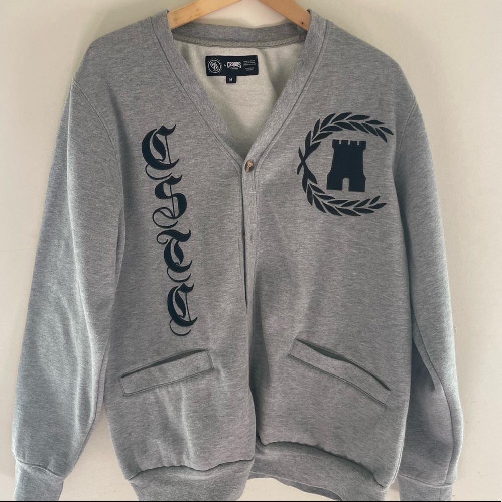 Mens - Gray button up sweater - size medium